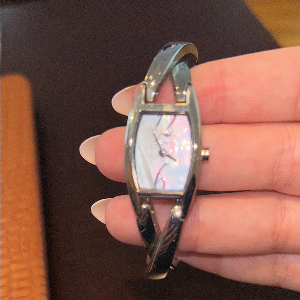 Elegant Silver Women's Bracelet Watch